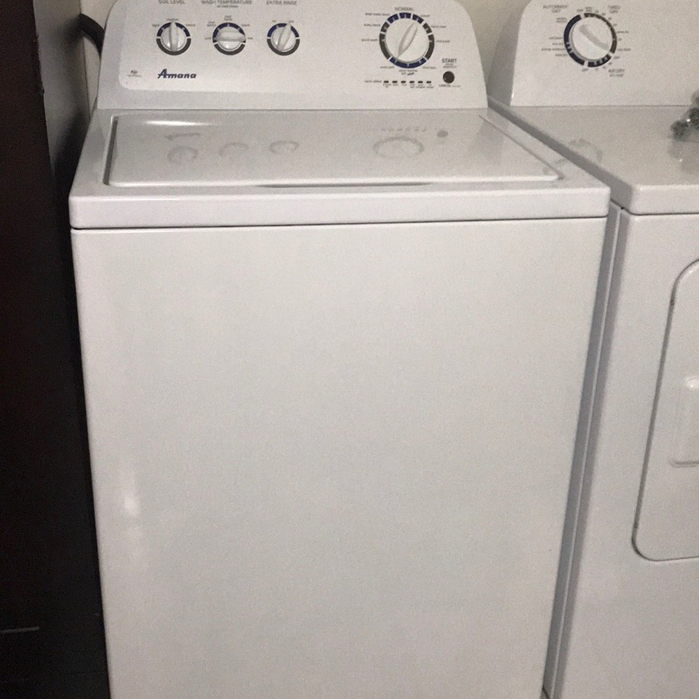 Una lavadora y secadora son de huso